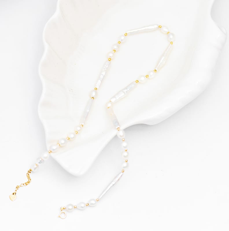 Solid 14K Gold Necklace, Freshwater Pearls Necklace