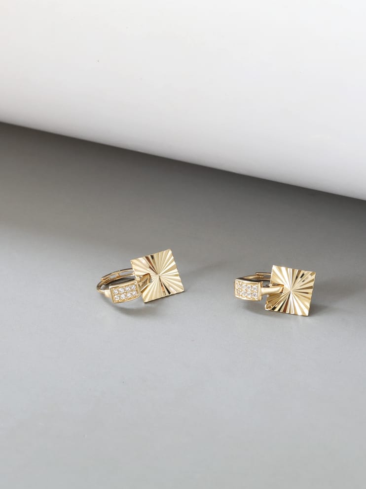 Solid 10K Gold Earrings, Shiny Carved Geometric Square Diamond-Shaped Earrings